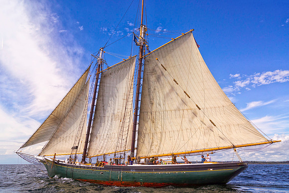 Sailing With The Lettie
