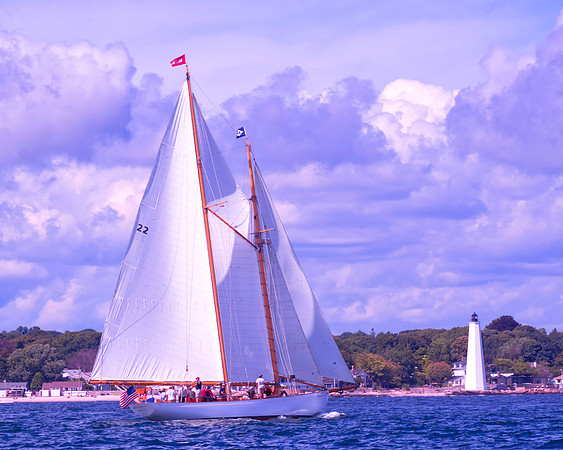 The Brilliant Sails Into New London
