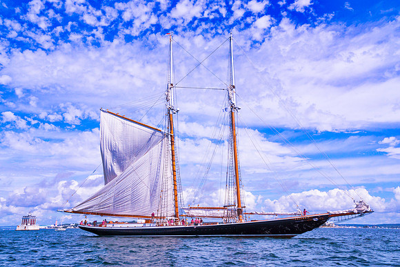 Hoisting Sails